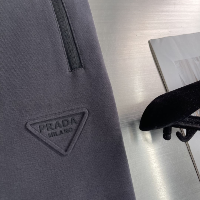 Pra*a long pants